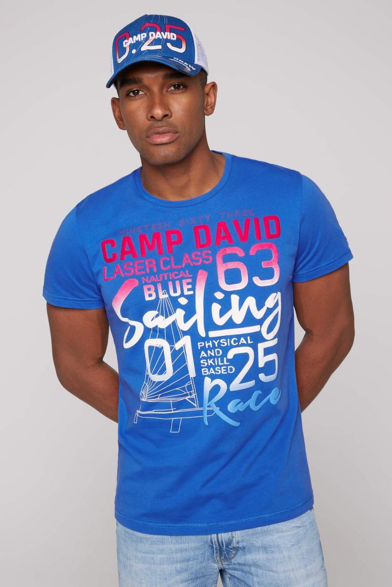 T-Shirt mit Puff Print mit Farbverlauf coastal blue - CAMP DAVID & SOCCX